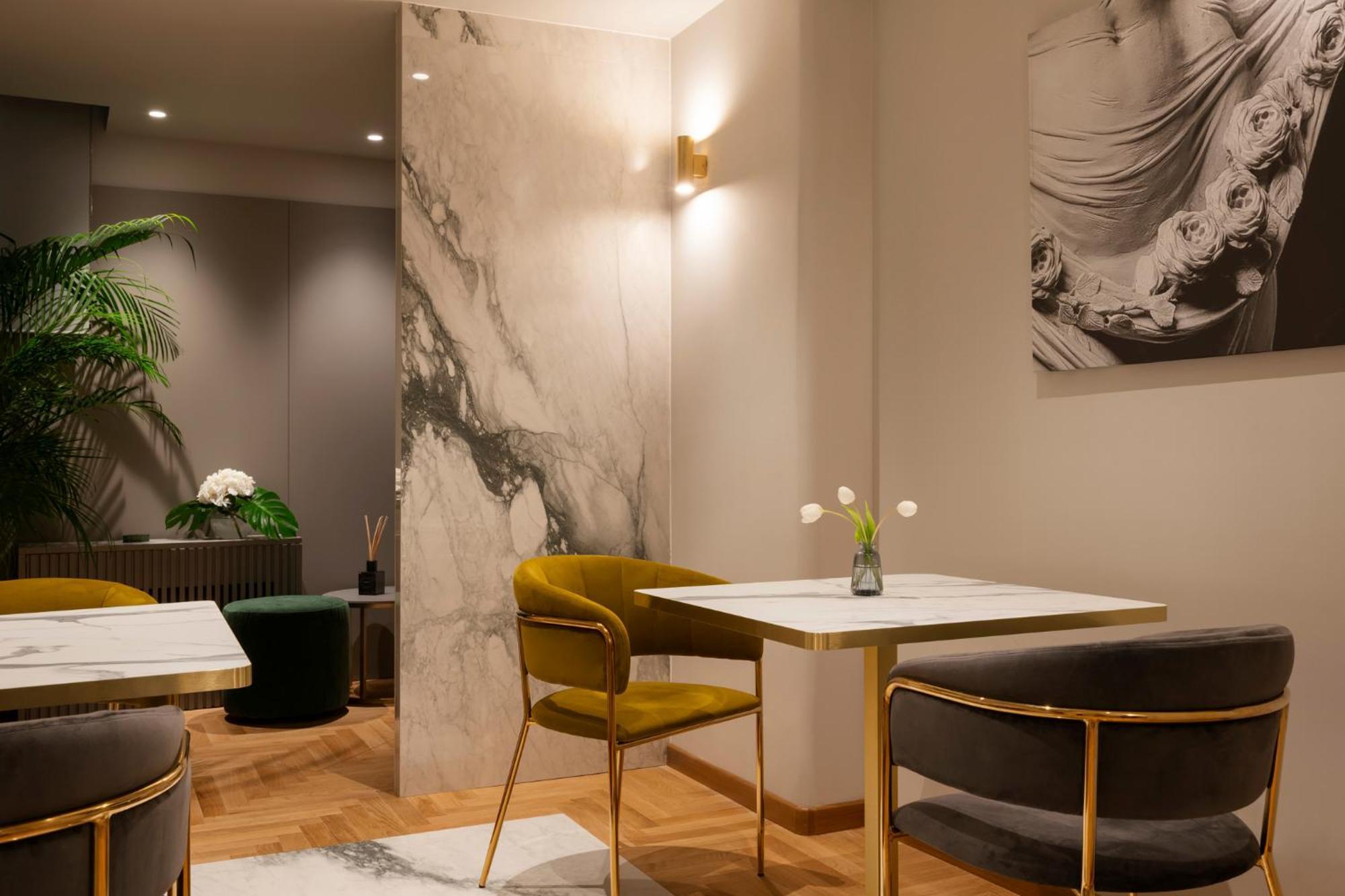 Palazzo Venere 4* Roma