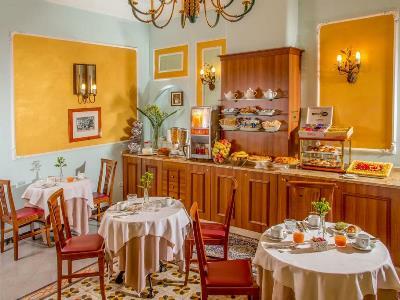 Palazzo Venere 4* Roma